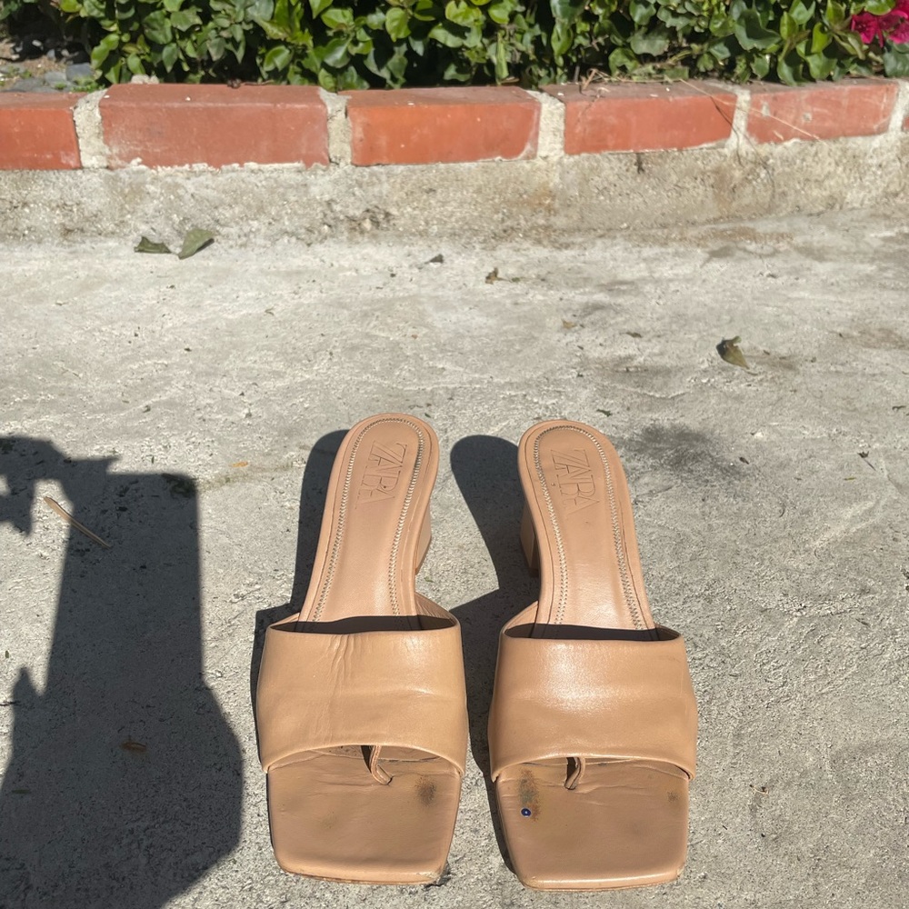 Tan small heels